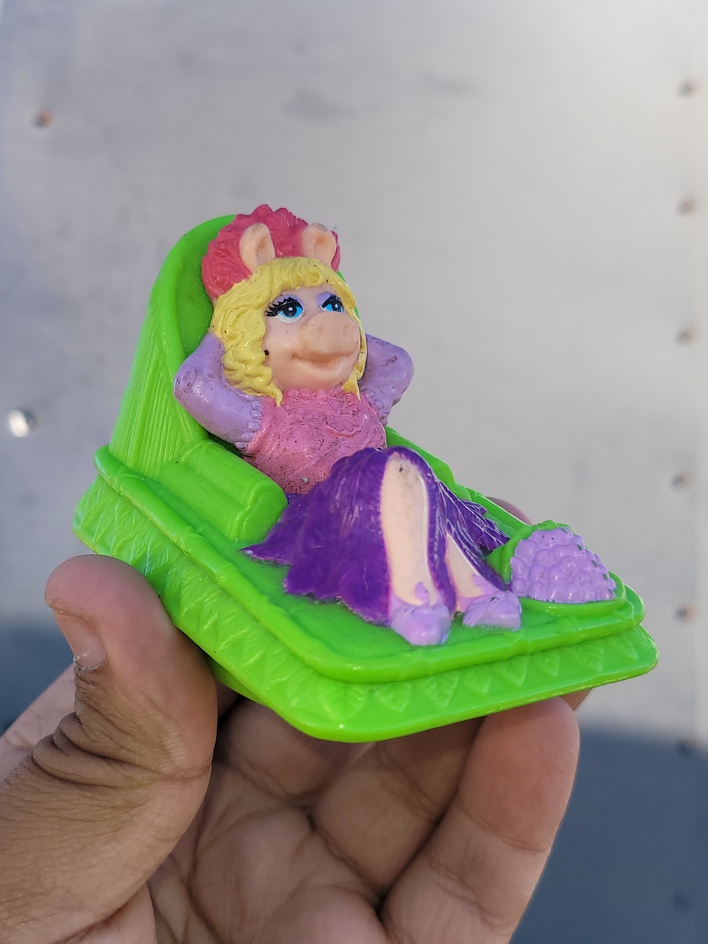 Vintage Miss Piggy Jim Henson Muppets In Lounge Chair Grapevine Tub Toy #Muppets